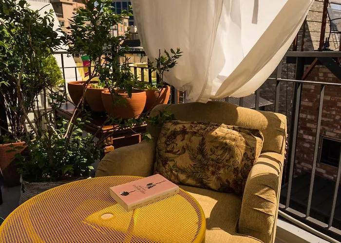 Tetto House Rooftop Garden 2*